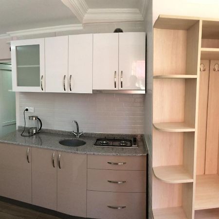 קבריאטי Deluxe Guest House מראה חיצוני תמונה
