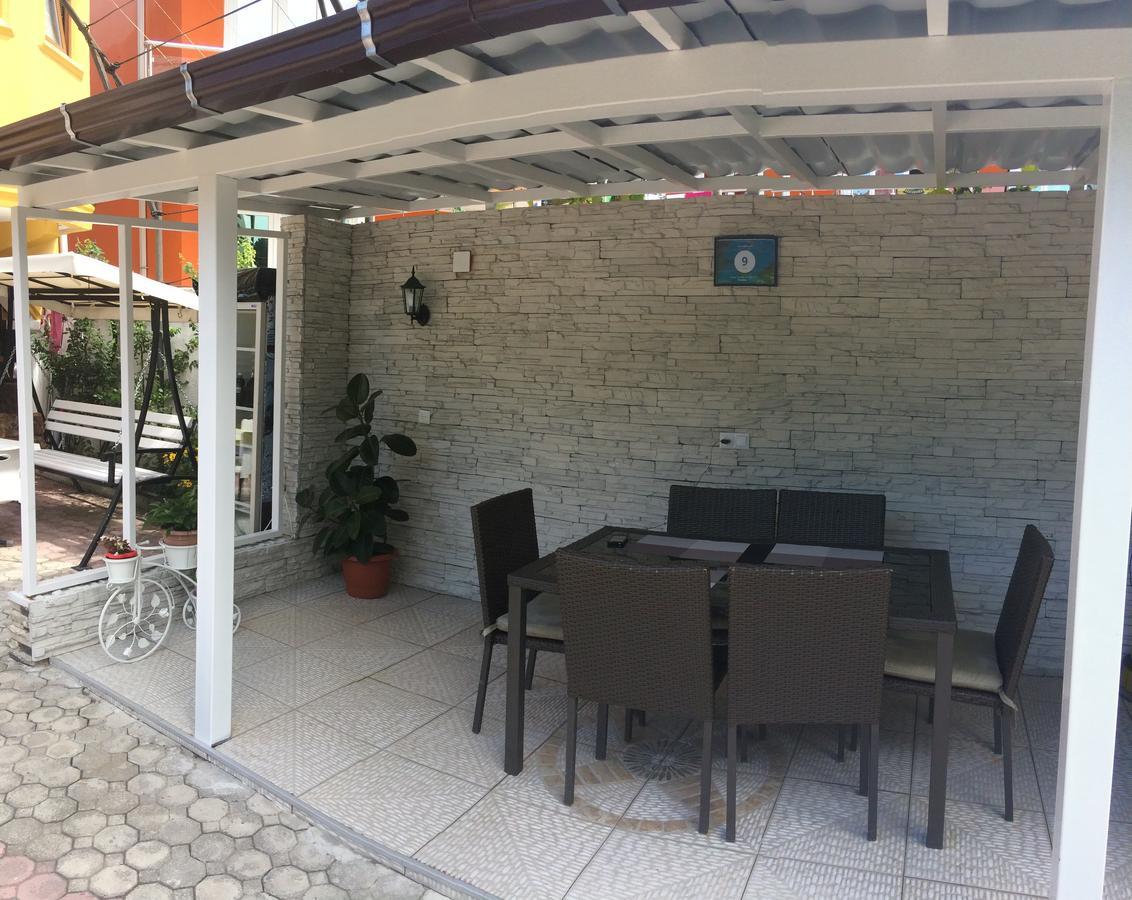 קבריאטי Deluxe Guest House מראה חיצוני תמונה