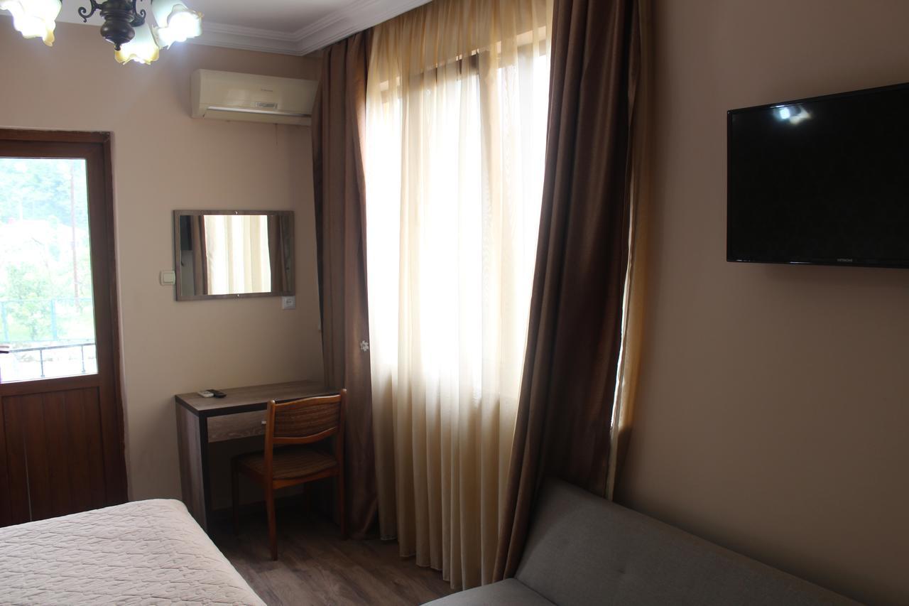 קבריאטי Deluxe Guest House מראה חיצוני תמונה