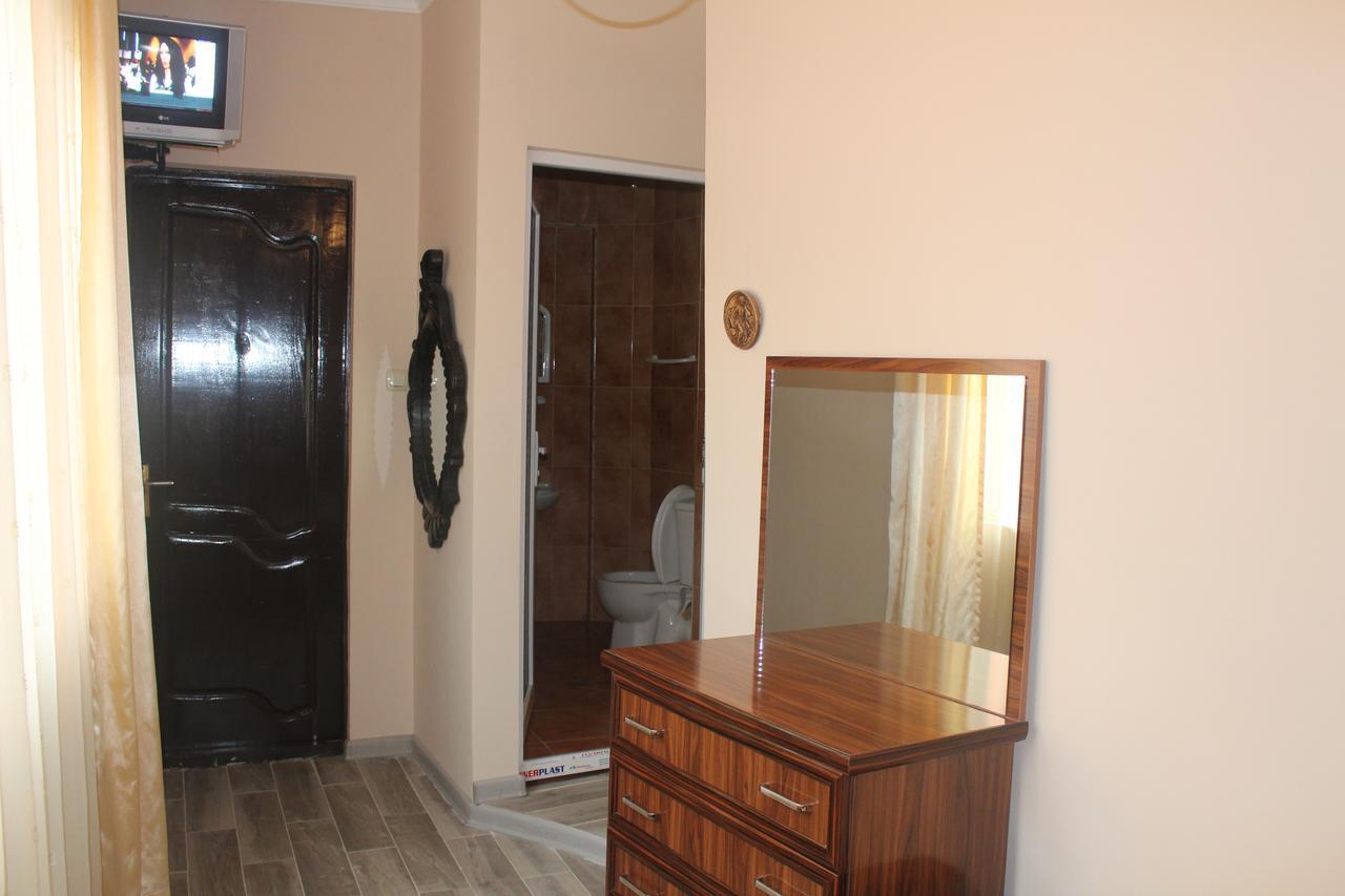 קבריאטי Deluxe Guest House מראה חיצוני תמונה
