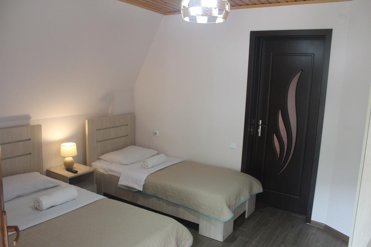 קבריאטי Deluxe Guest House מראה חיצוני תמונה