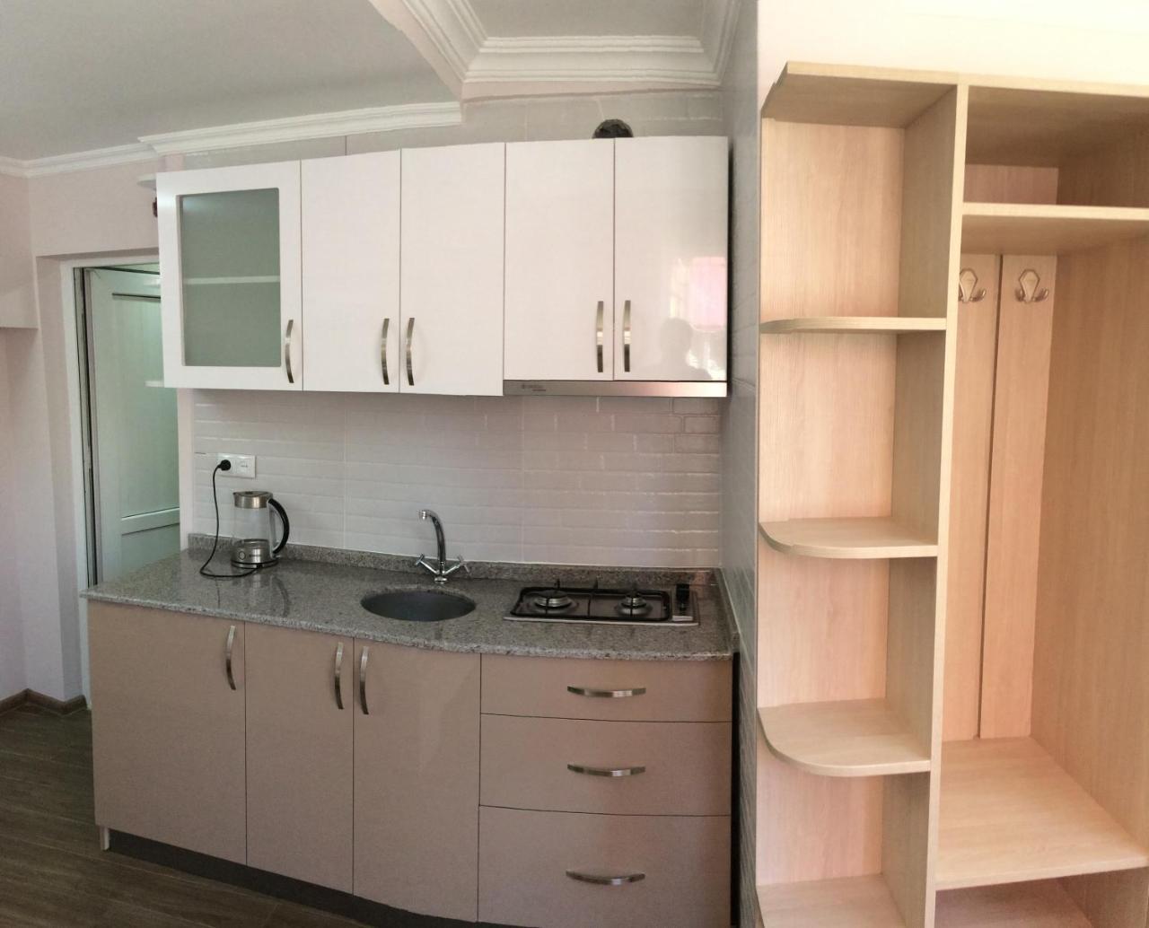 קבריאטי Deluxe Guest House מראה חיצוני תמונה