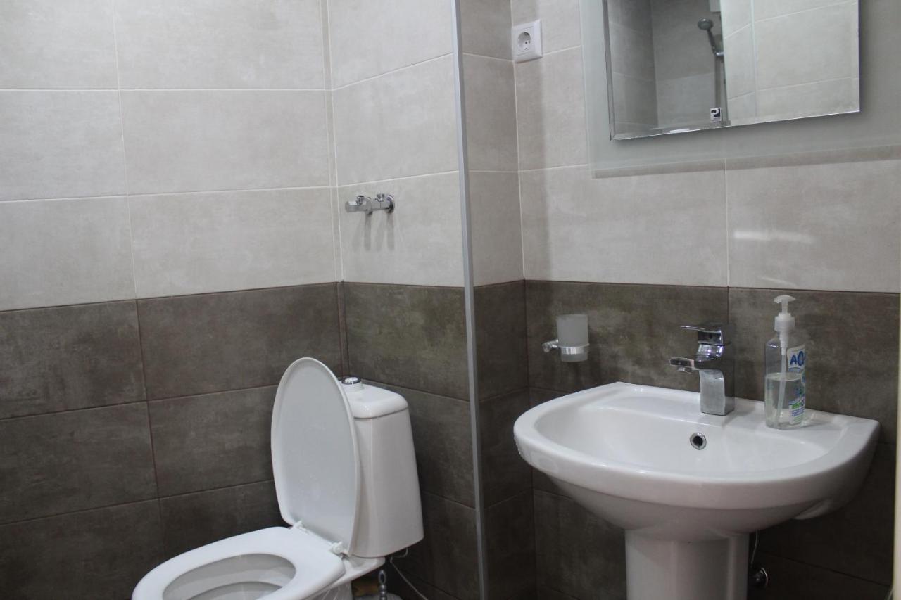 קבריאטי Deluxe Guest House מראה חיצוני תמונה
