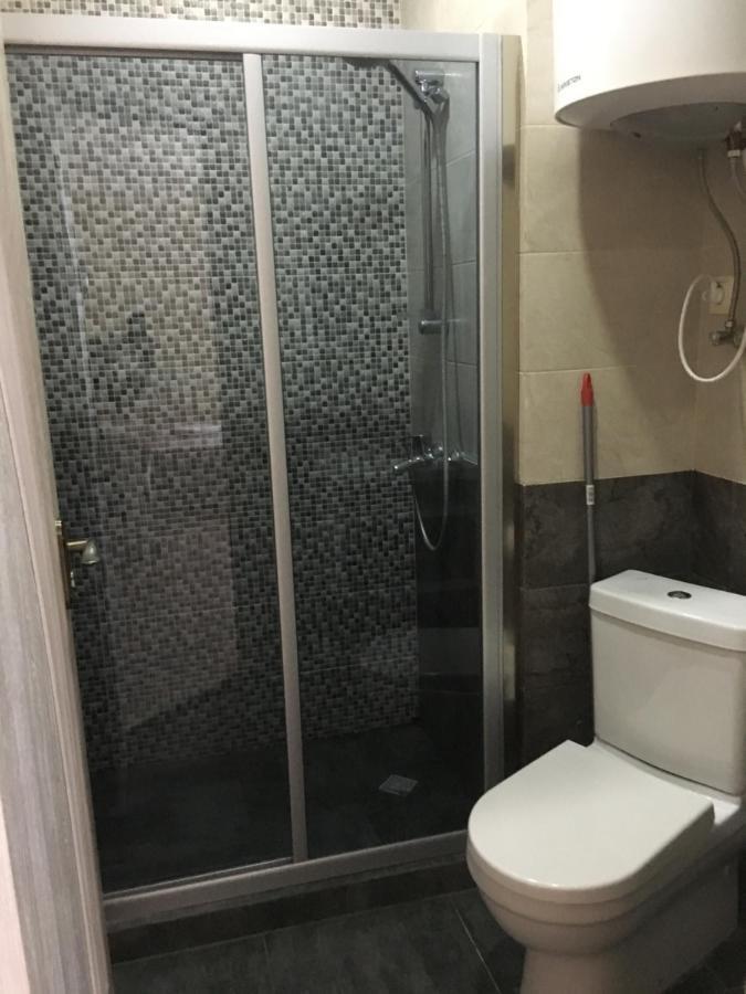קבריאטי Deluxe Guest House מראה חיצוני תמונה
